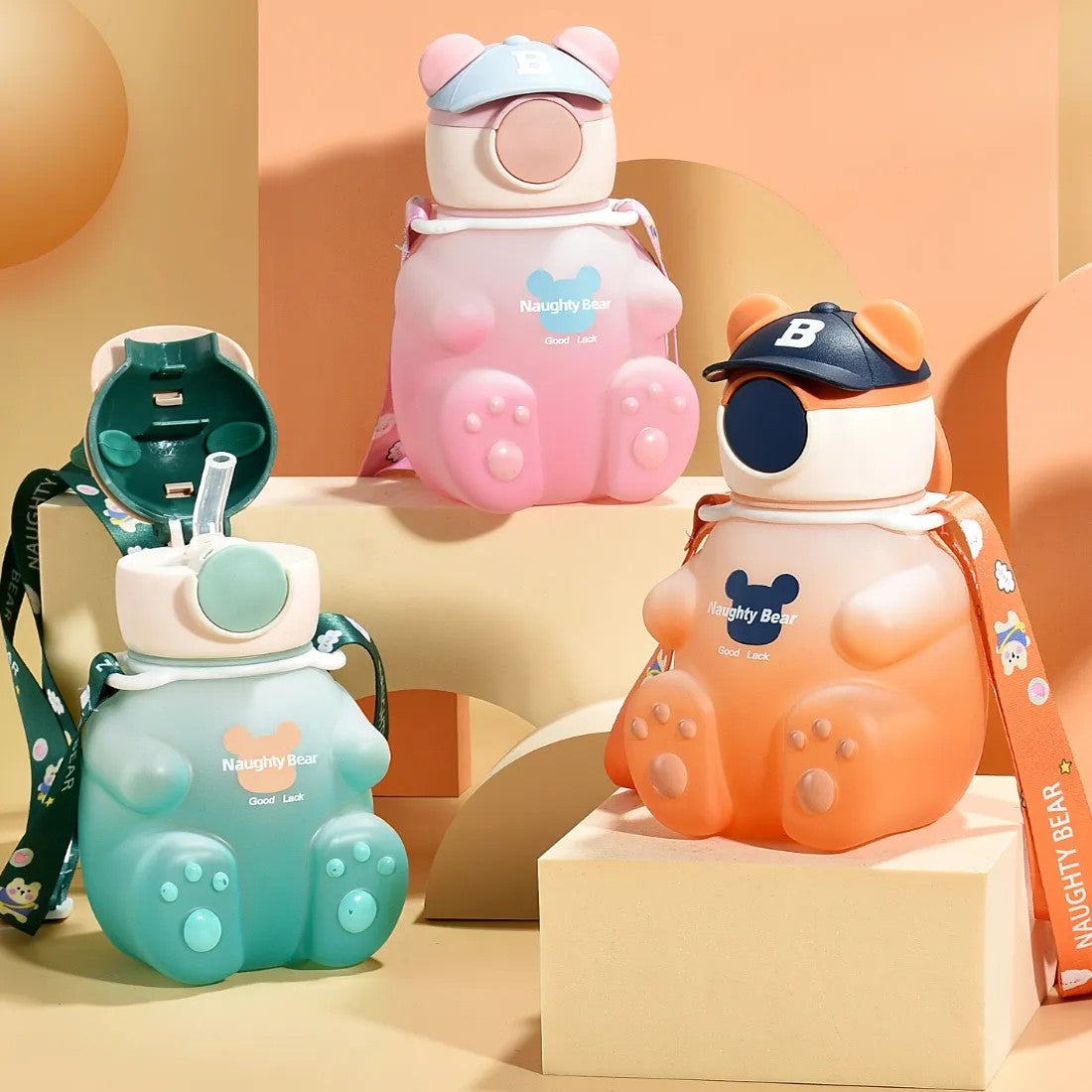 700ml Bear Design Children hanging drinking bottle
