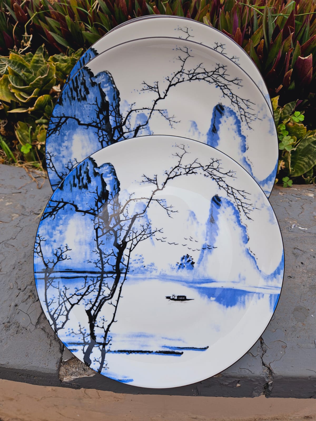 Ceramic plates