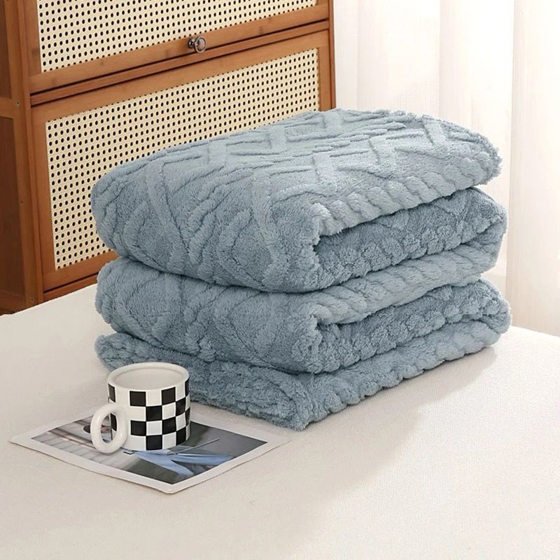 Throw blanket