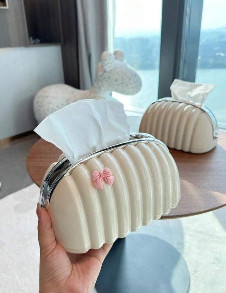 Serviette box