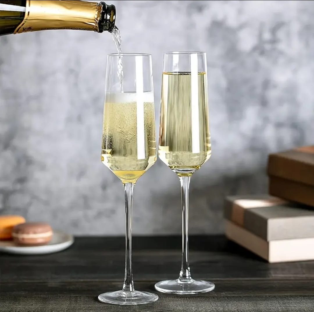 Champion flutes/glass