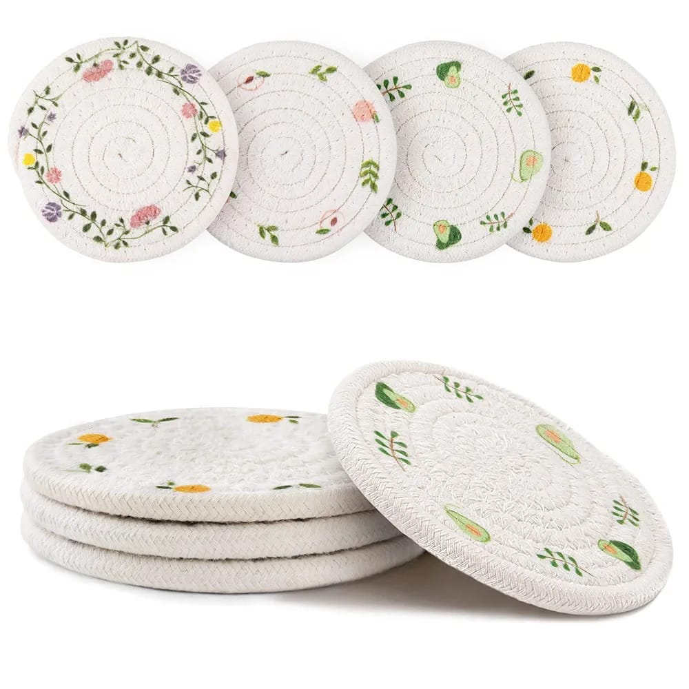 Wooven place mats
