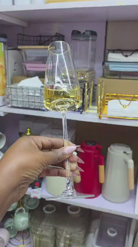 High quality unique and stylish long stem wine/champagne glasses