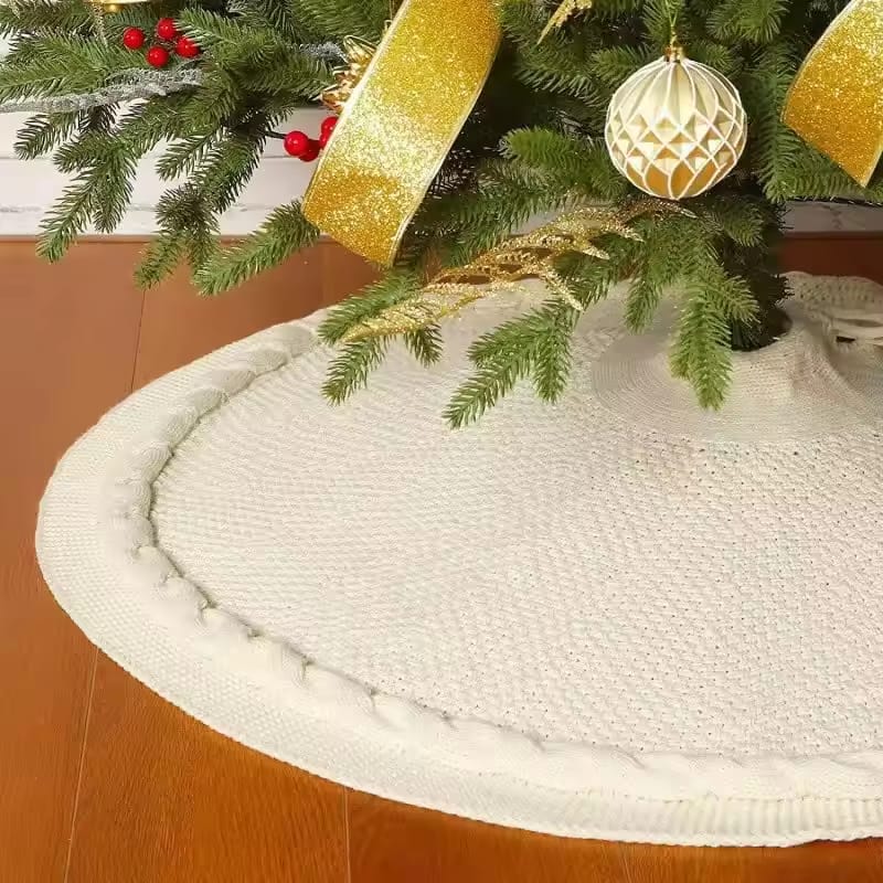 Knitted Christmas Tree skirt
