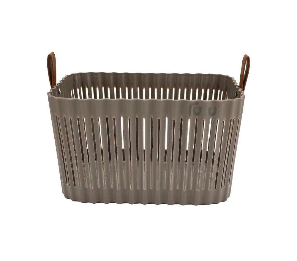 Medium plastic basket
