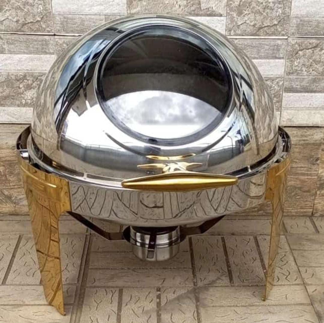 Chaffing dish with gold stands