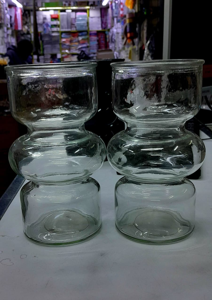 Circular mid flower vase
