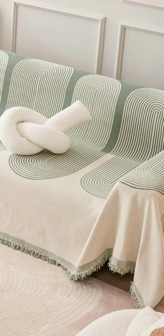 Chenille jacquard sofa cover with tassle