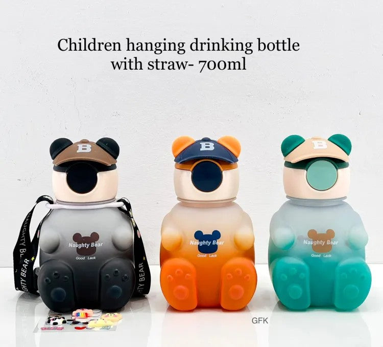 700ml Bear Design Children hanging drinking bottle