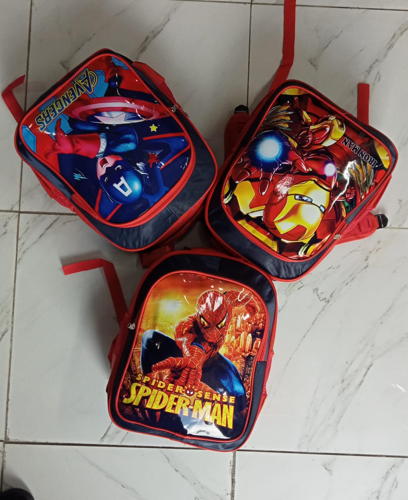 Cartoon themed kids back pack, Primary School Bag, Ideal for PP1-Grade 2, Boys & Girls Backpack/school bag  Kindergarten kids school Bag, Wear-resistant Square backpack Bag for Teenagers
