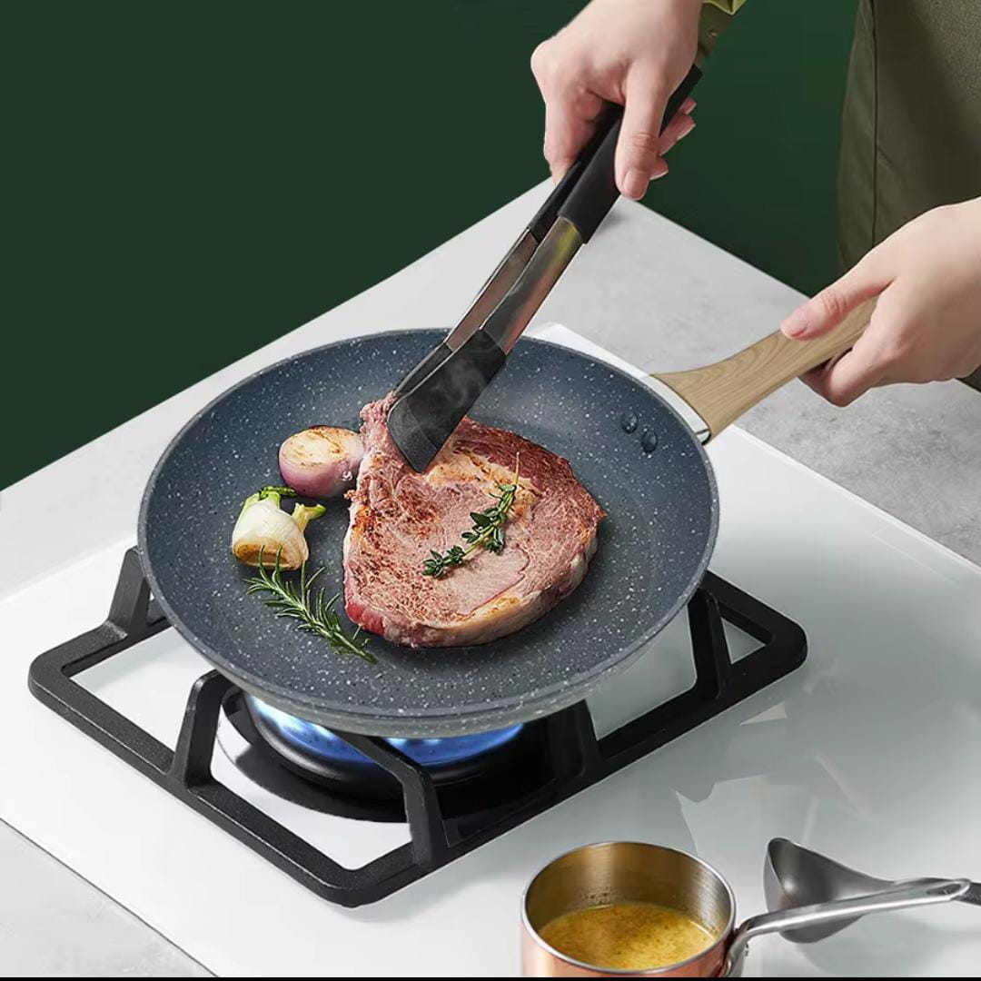 UCC. HEAVY Duty granite frying pan