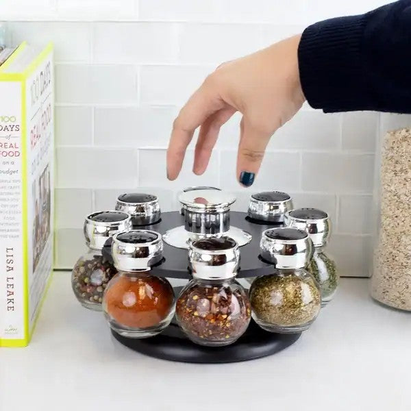 Revolving spice rack