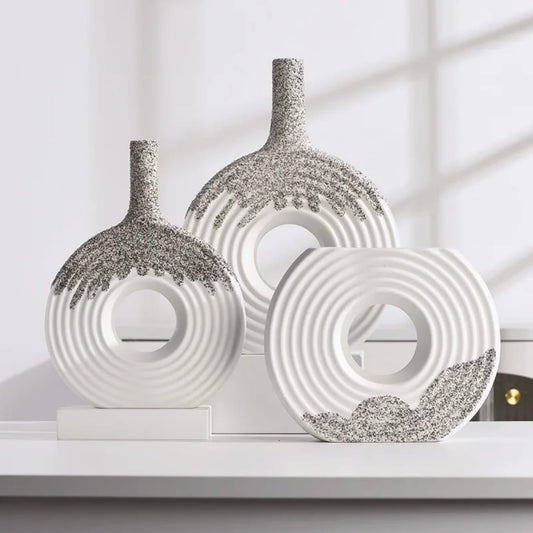 DECORATIVE TEXTURED WHITE CERAMIC VASE