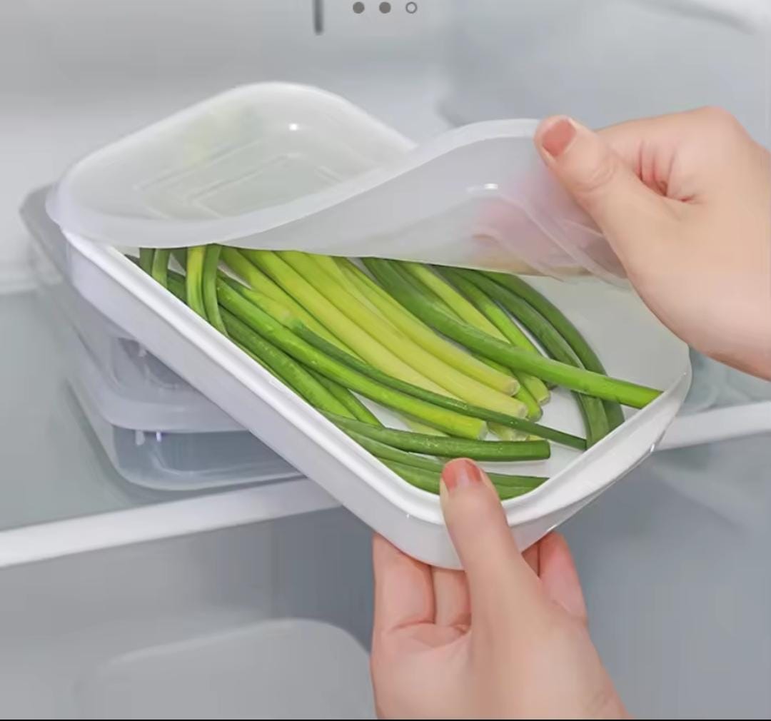 Freezer /fridge stackable food  storage containers 
5pcs set
