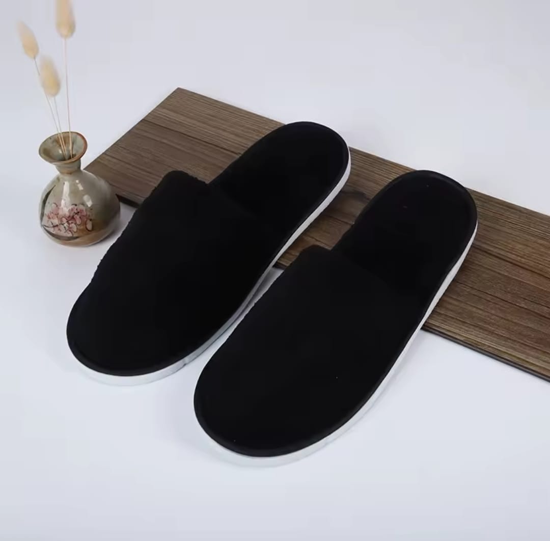 Indoor slippers