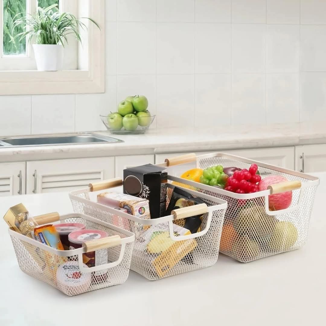 Mesh Plastic Storage Baskets with bamboo Handles