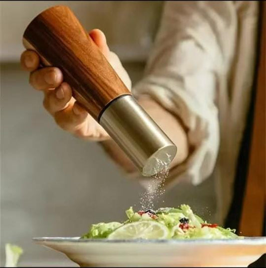 Luxury kitchen pepper & salt grinder