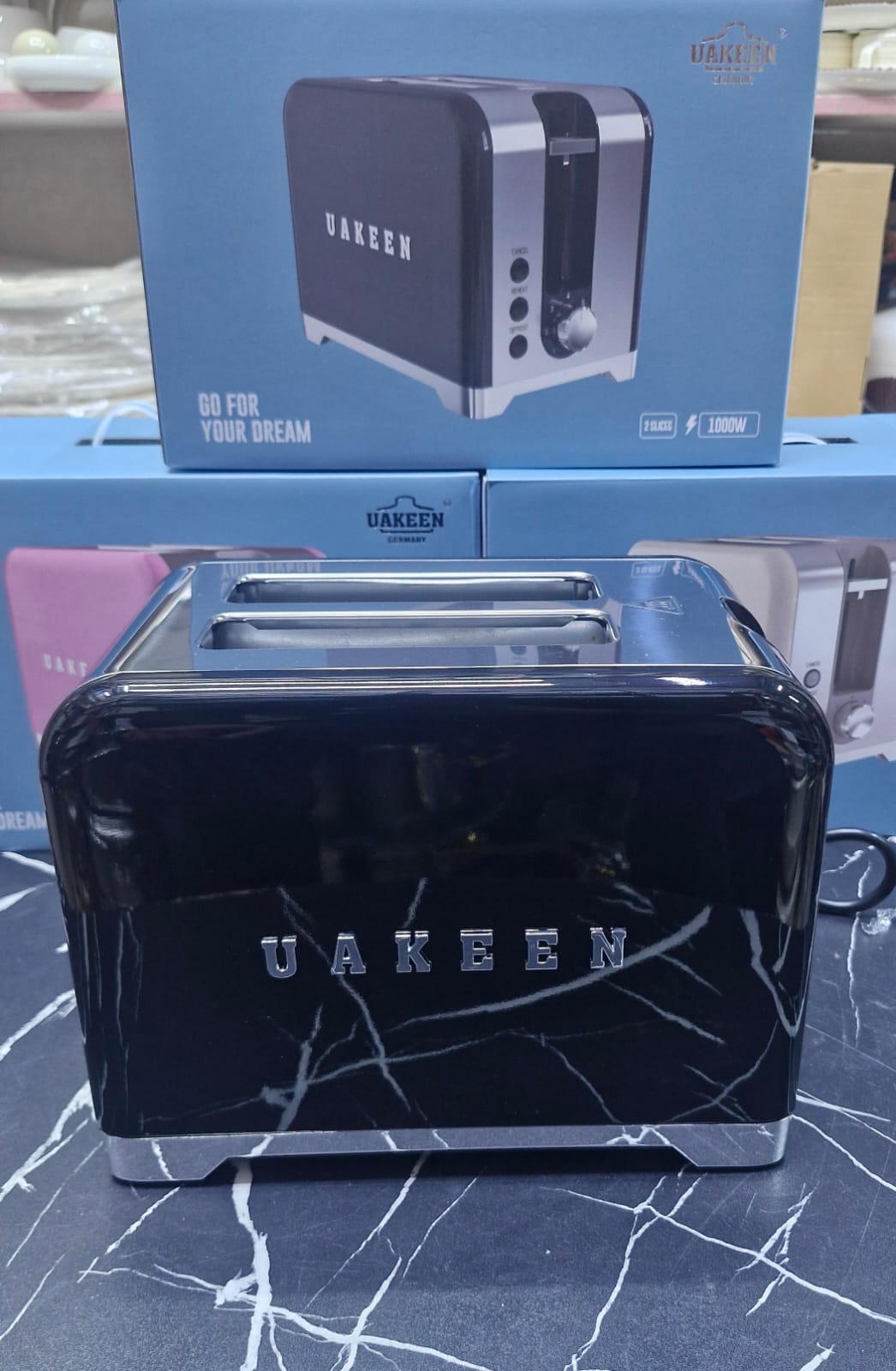 UAKEEN GERMANY.
Premium 2 Slices Toaster