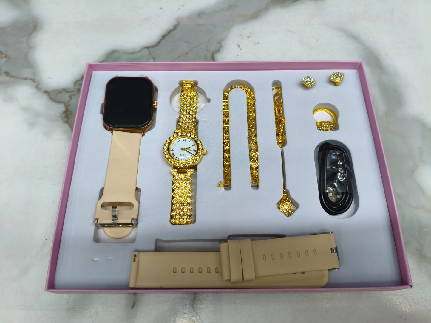 7 IN 1 Smart Watch A58 Plus - Big screen