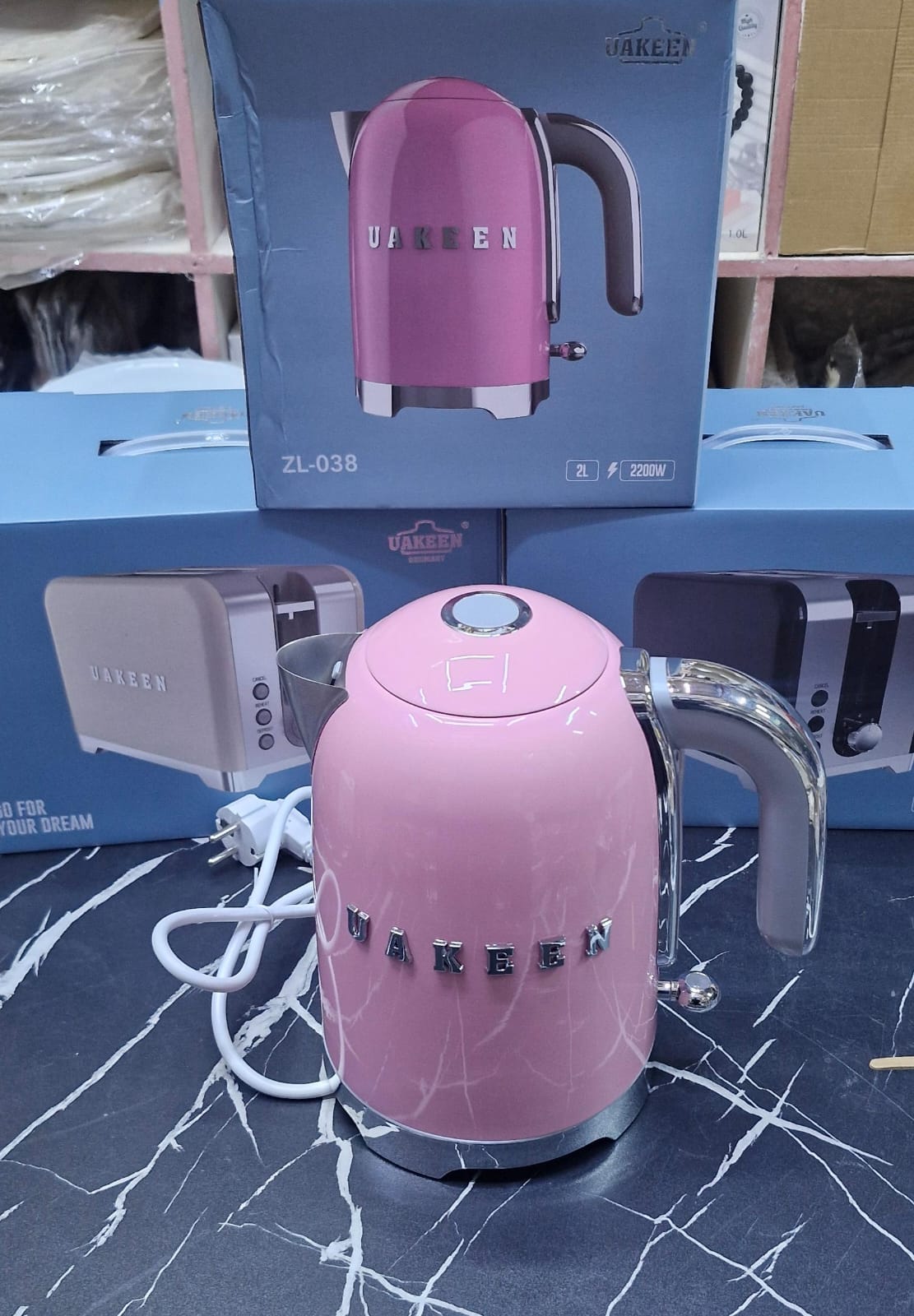 UAKEEN GERMANY Premium Electric kettle