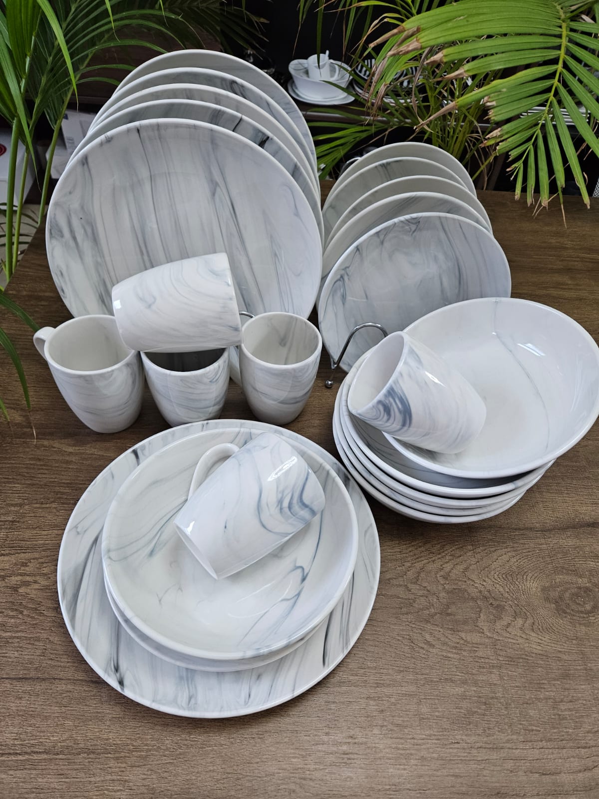 24 pieces marble dinnerset