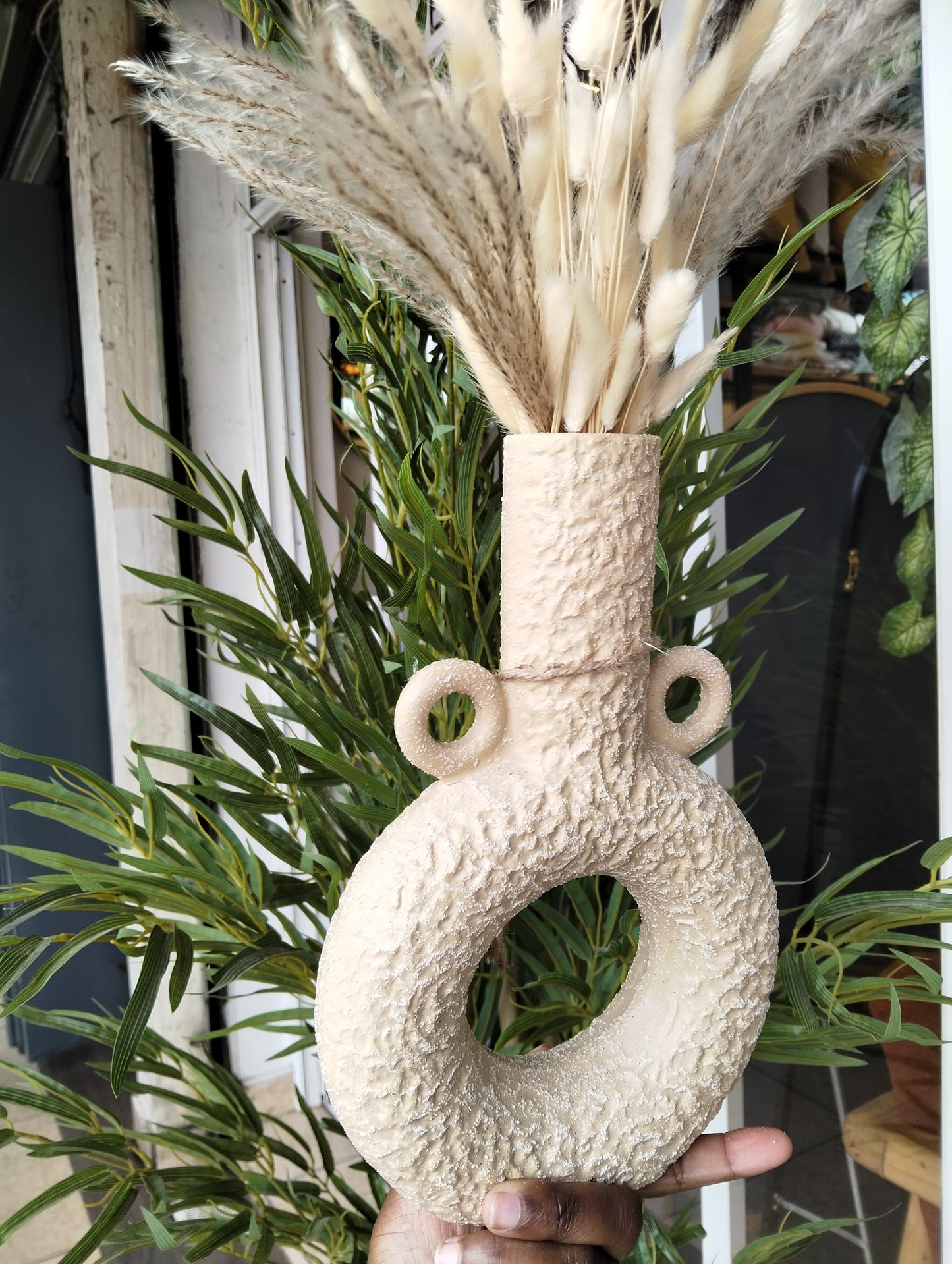 Donut Decorative Ceramic Vase With Bead Garland
