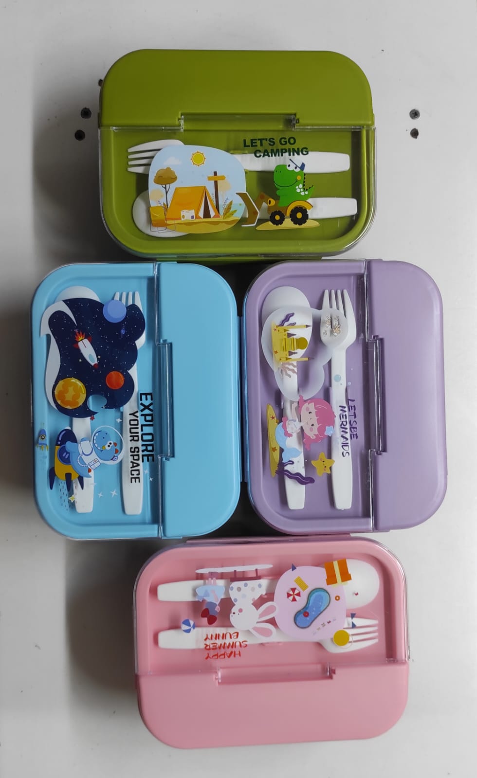 3 Compartment Lunch Box for Kids, Big Lunch Box with Spoon and Fork, Container Lunch Box back to school Lunch box Container, snack Box for school, work
