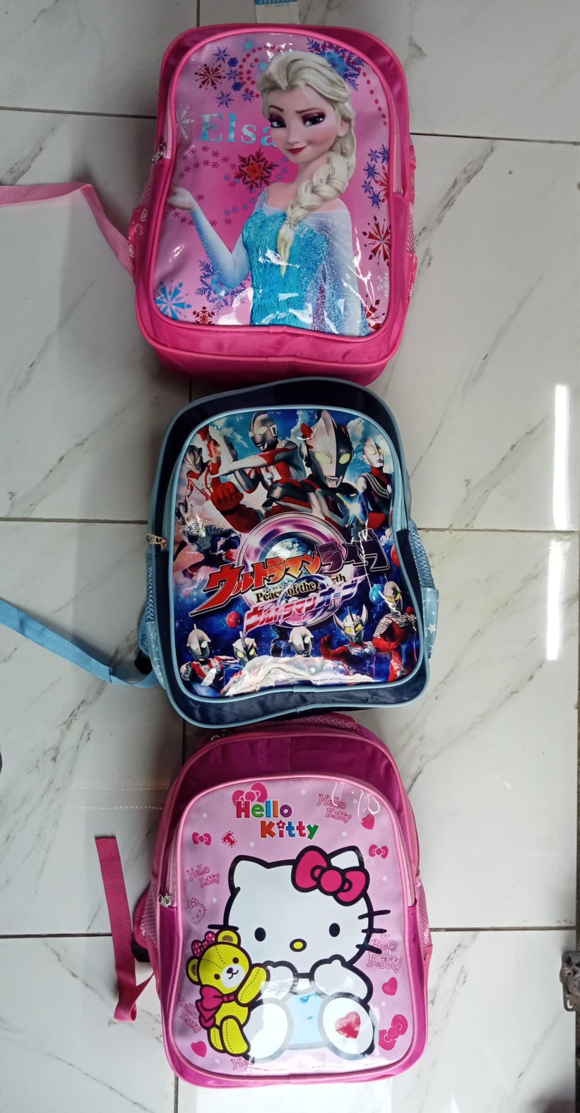 Cartoon themed kids back pack, Primary School Bag, Ideal for PP1-Grade 2, Boys & Girls Backpack/school bag  Kindergarten kids school Bag, Wear-resistant Square backpack Bag for Teenagers