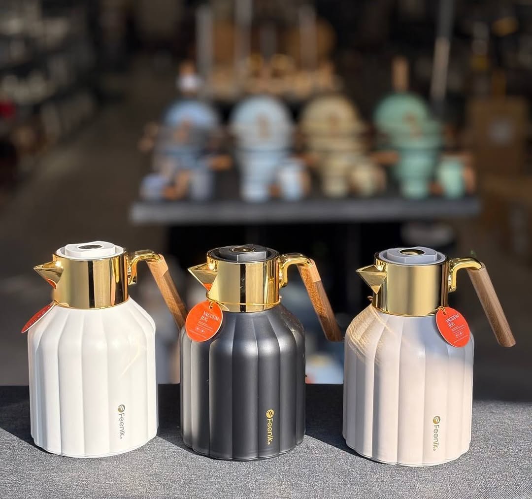 FEENIK Vaccum Flask.