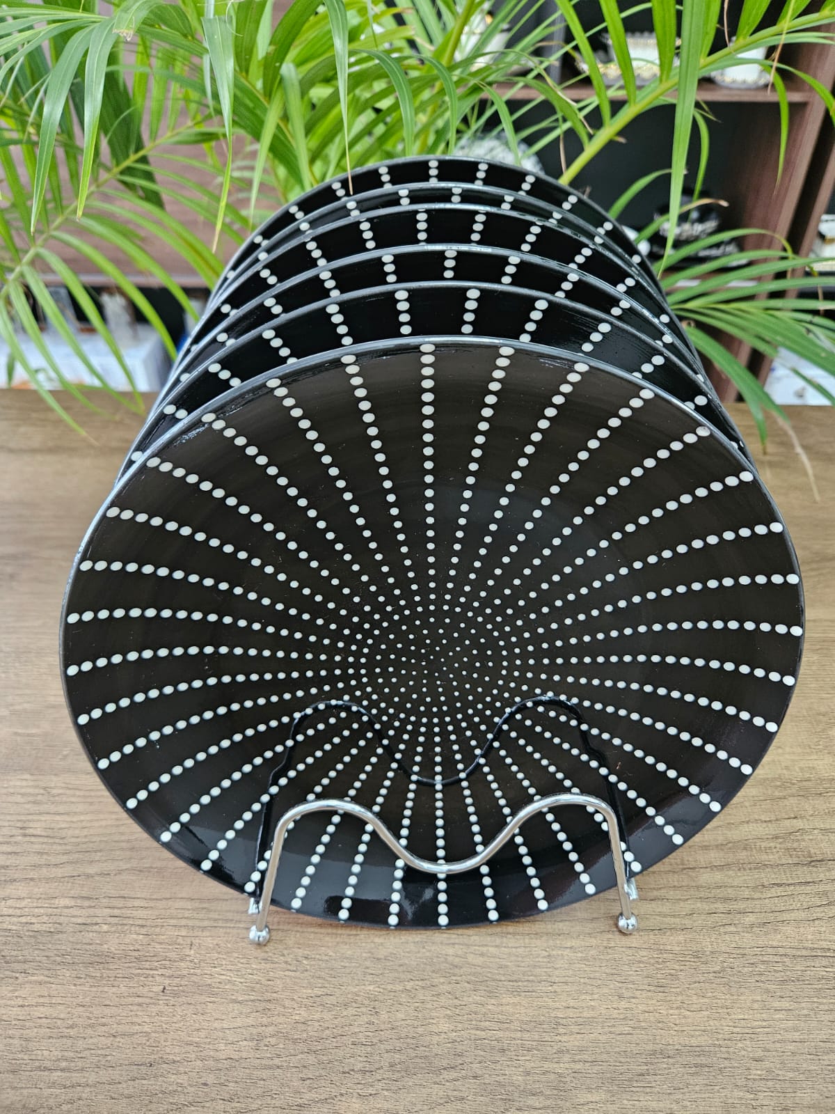 Dotted black n white plates
