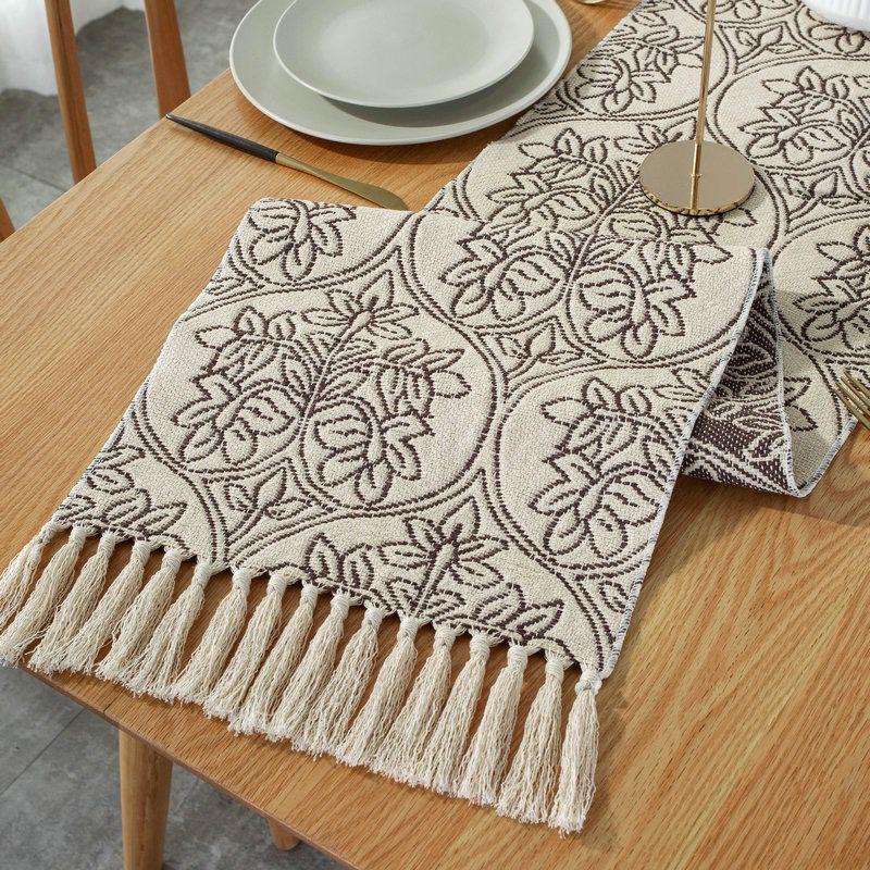 Premium table runner
