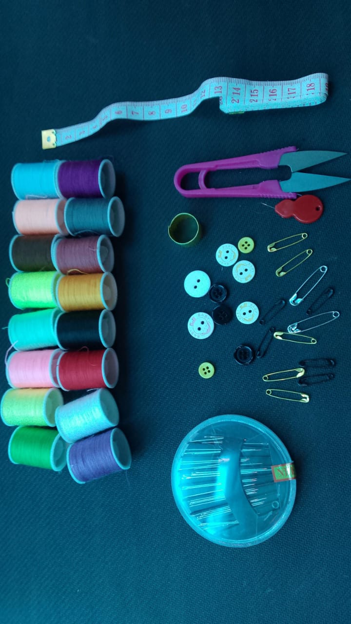 72-piece portable sewing kit