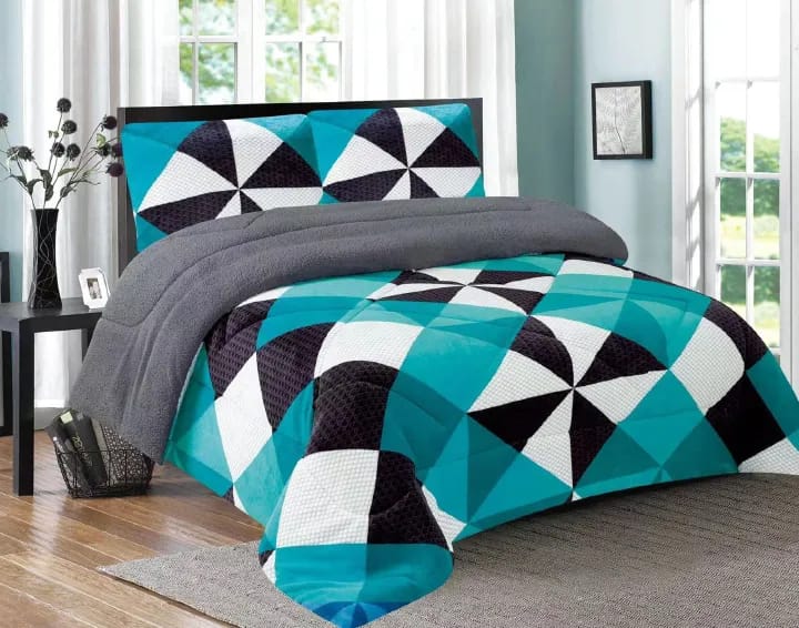 Single woolen duvet