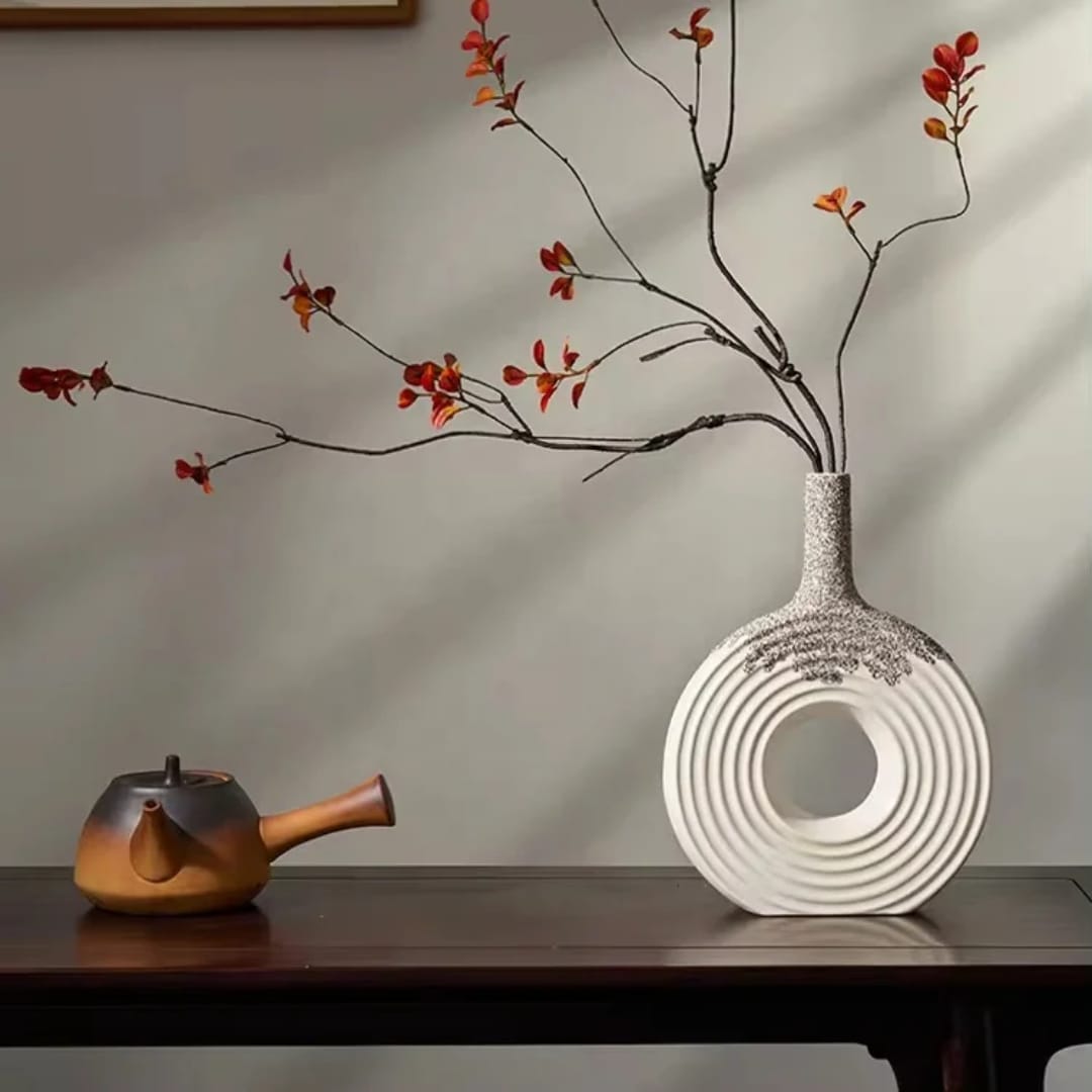 DECORATIVE TEXTURED WHITE CERAMIC VASE