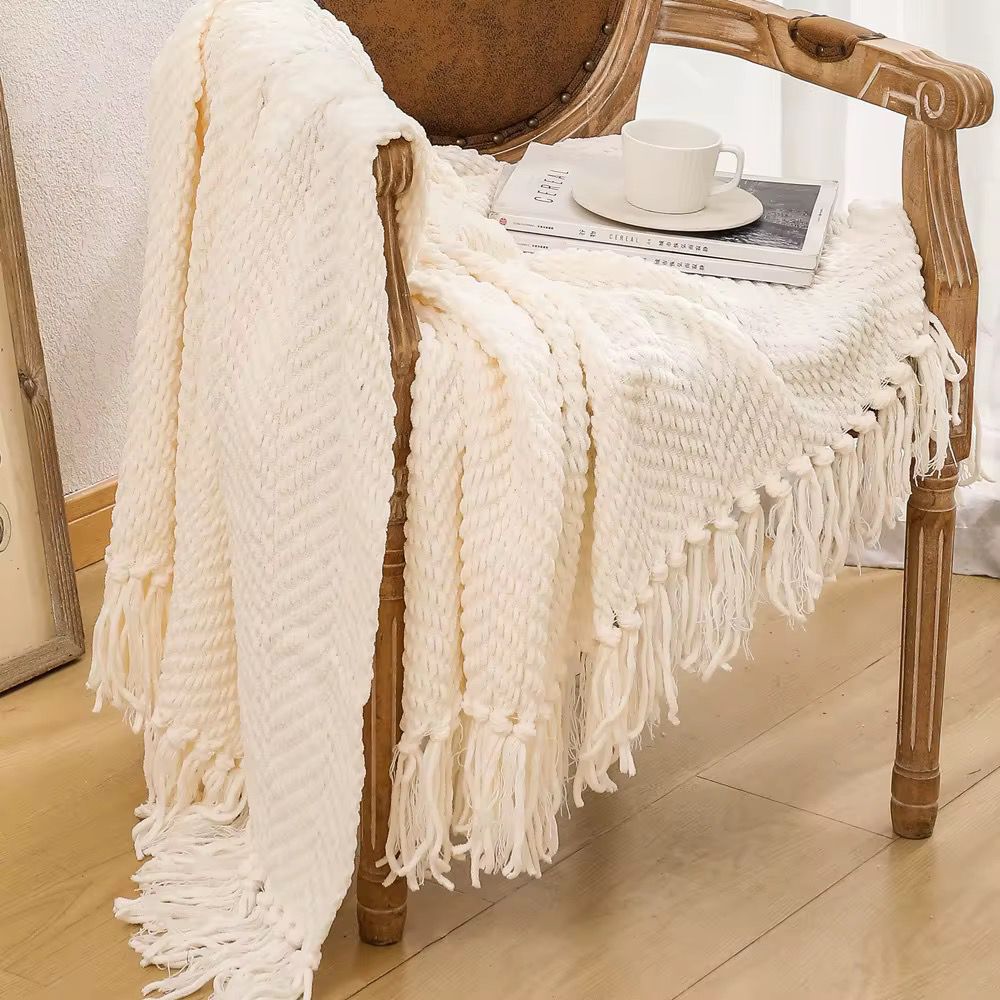✨Throw Blanket with Tassels