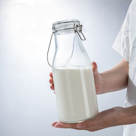 Glass bottles swing-top clip-lock lid with a silicone seal for airtight storage.